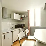 Comme Une Maison Paris 11Eme